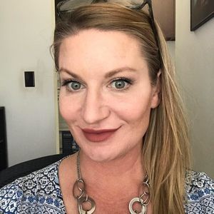 Meet your Posher, Cheryl